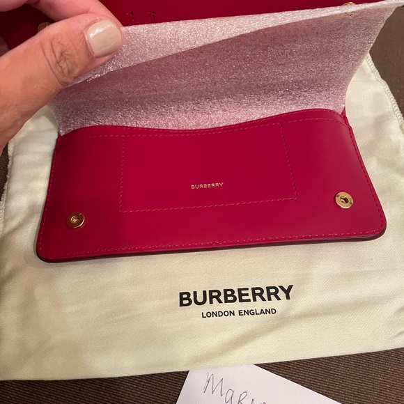 Authentic burberry wallet nwt - Picture 2 of 7